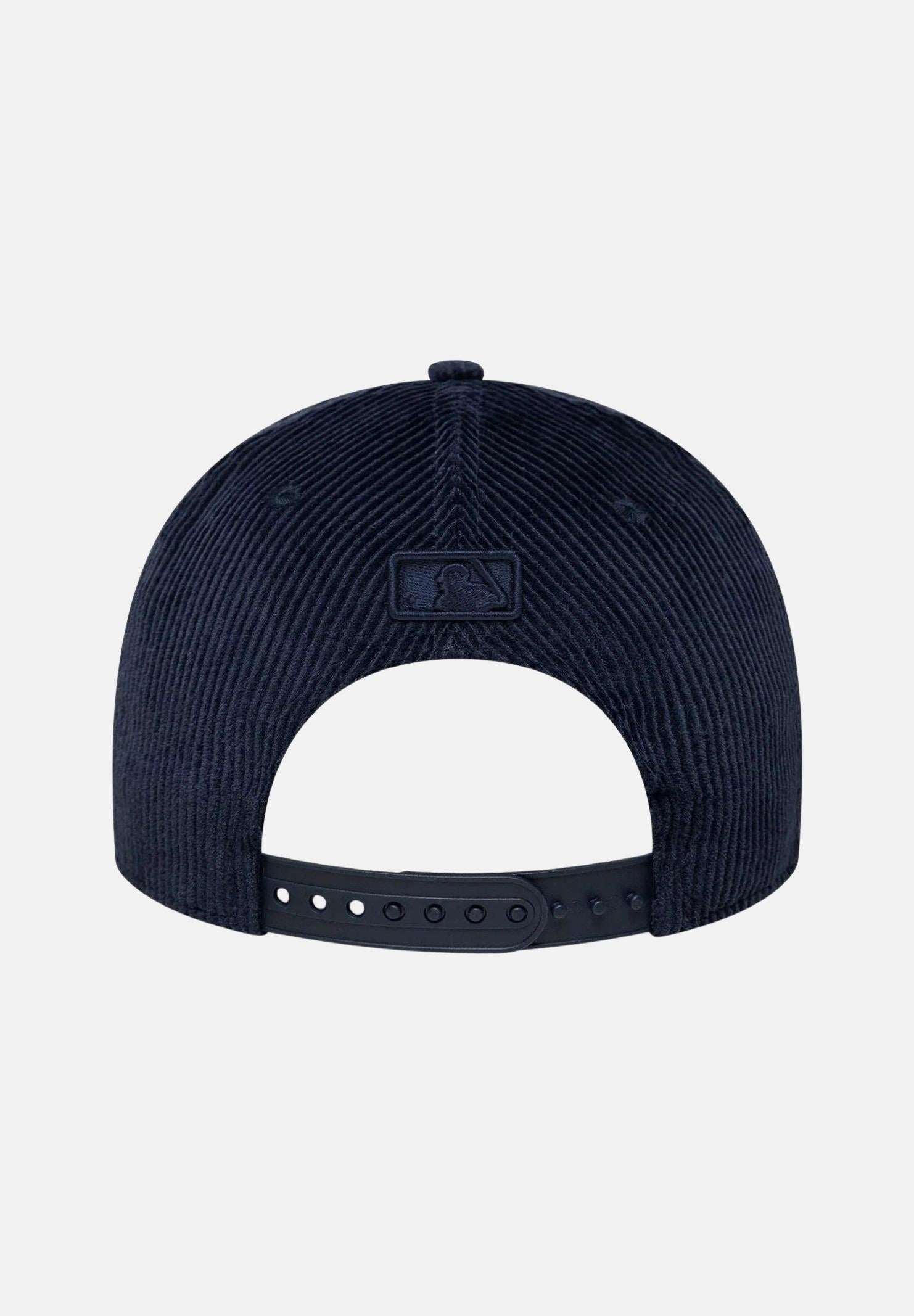 NEW ERA Cappello con visiera 9FORTY New York Yankees MLB in velluto blu per uomo e donna 60758926 . NEW ERA 