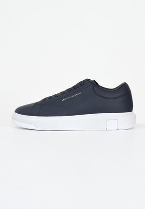 ARMANI EXCHANGE  Sneakers blu per uomo e donna XUX123XV534 00285 ARMANI EXCHANGE 