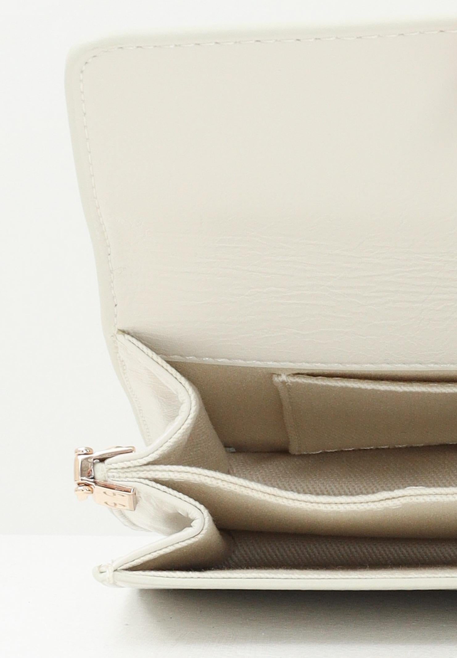 N21 Pochette champagne da donna effetto lucido dalla forma rettangolare N2104RN0246 0N718 N21 