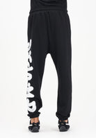 DISCLAIMER Pantalone sportivo nero da uomo con maxi stampa logo 25IDS55101 NEBI DISCLAIMER 