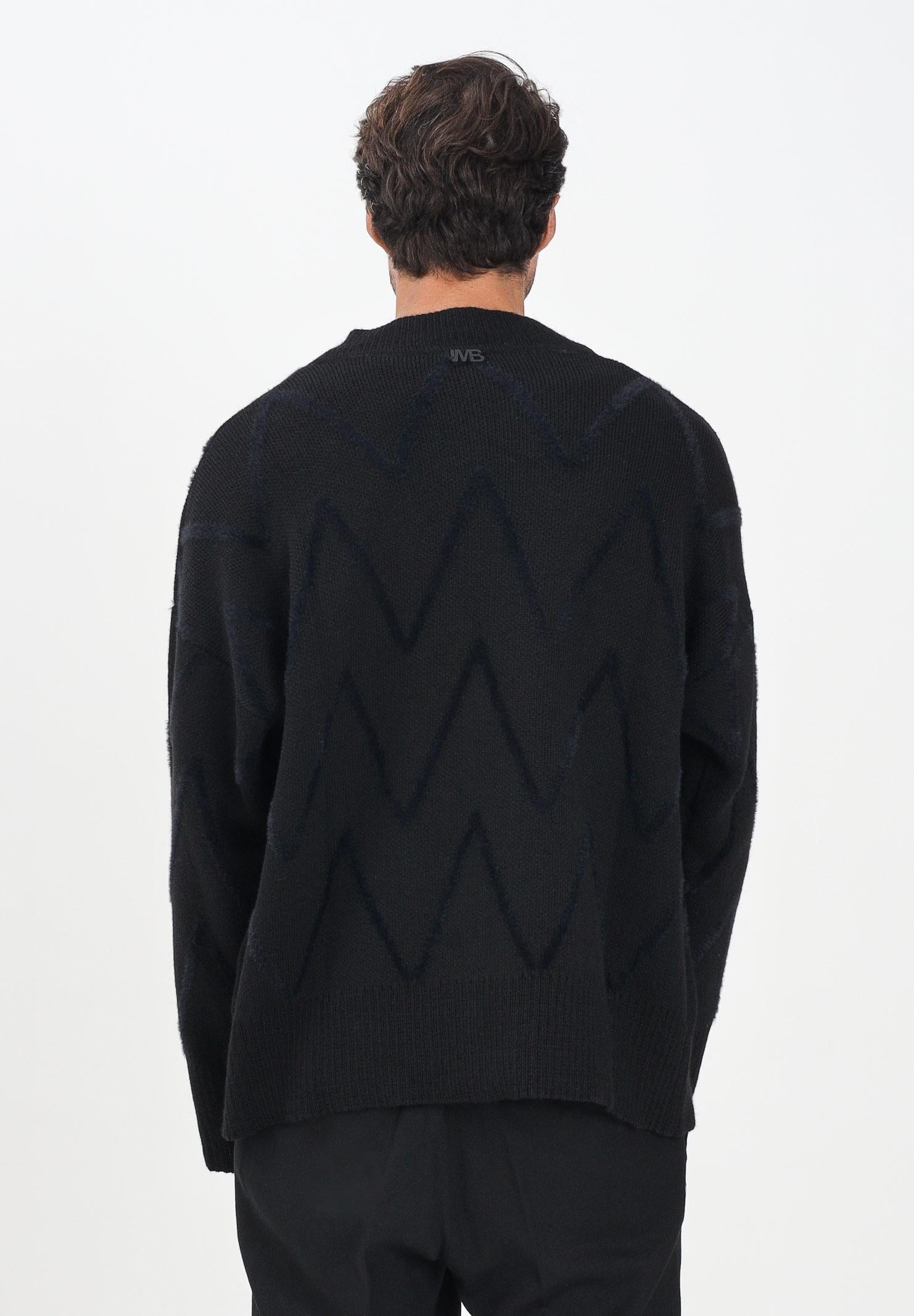 I'M BRIAN Cardigan nero da uomo caratterizzato da una lavorazione a zig-zag MA3418 009 I'M BRIAN 