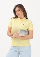 LACOSTE Polo a manica corta gialla da donna PF7839 107 LACOSTE 