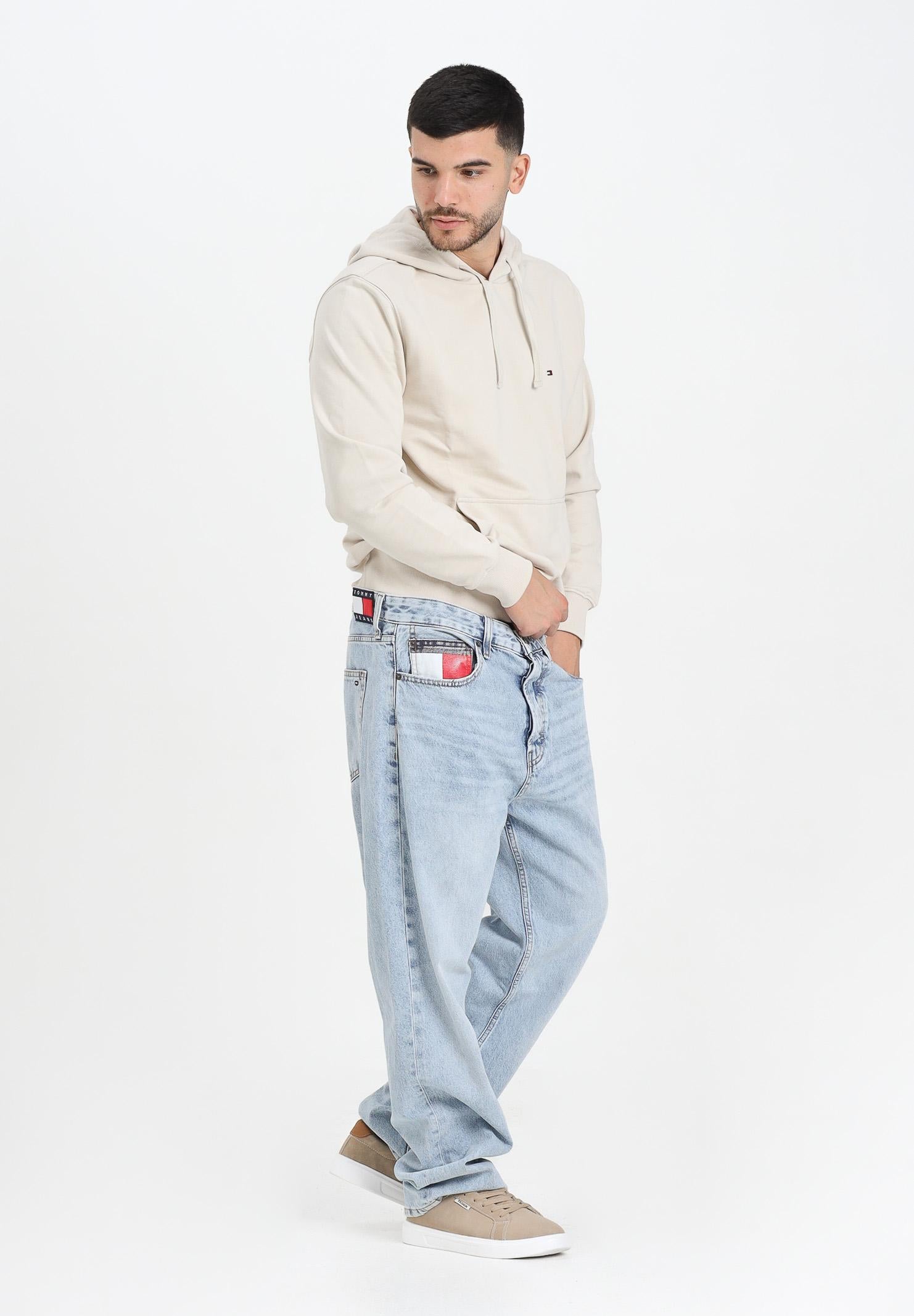 TOMMY JEANS Jeans Otis in denim chiaro da uomo DM0DM212261A5  TOMMY JEANS 