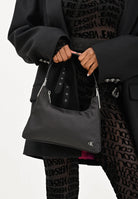 CALVIN KLEIN Borsa a spalla nera da donna con logo LV04K3219G UB1 CALVIN KLEIN 