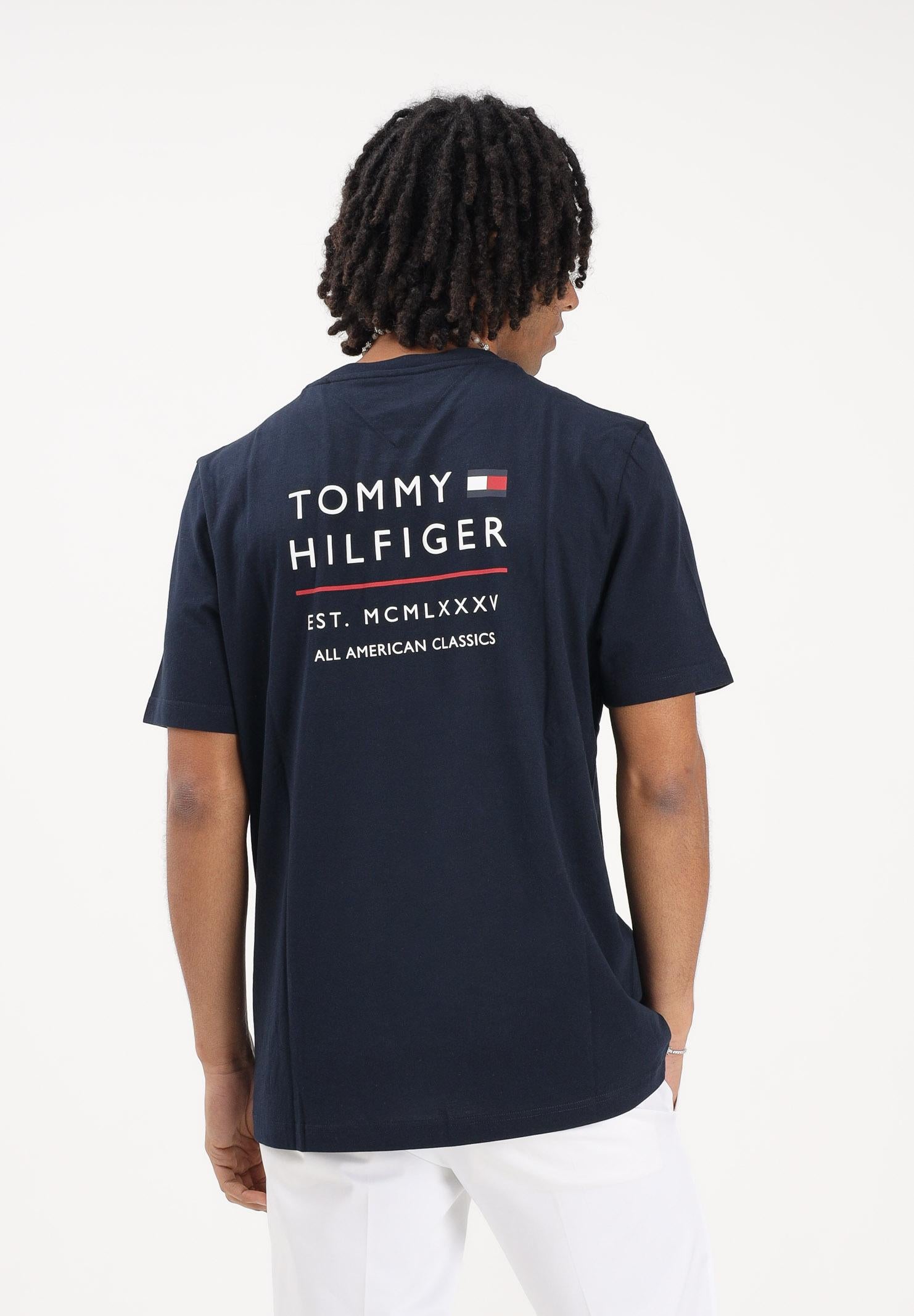 TOMMY HILFIGER T-shirt a manica corta blu da uomo con stampa MW0MW42370 DW5 TOMMY HILFIGER 