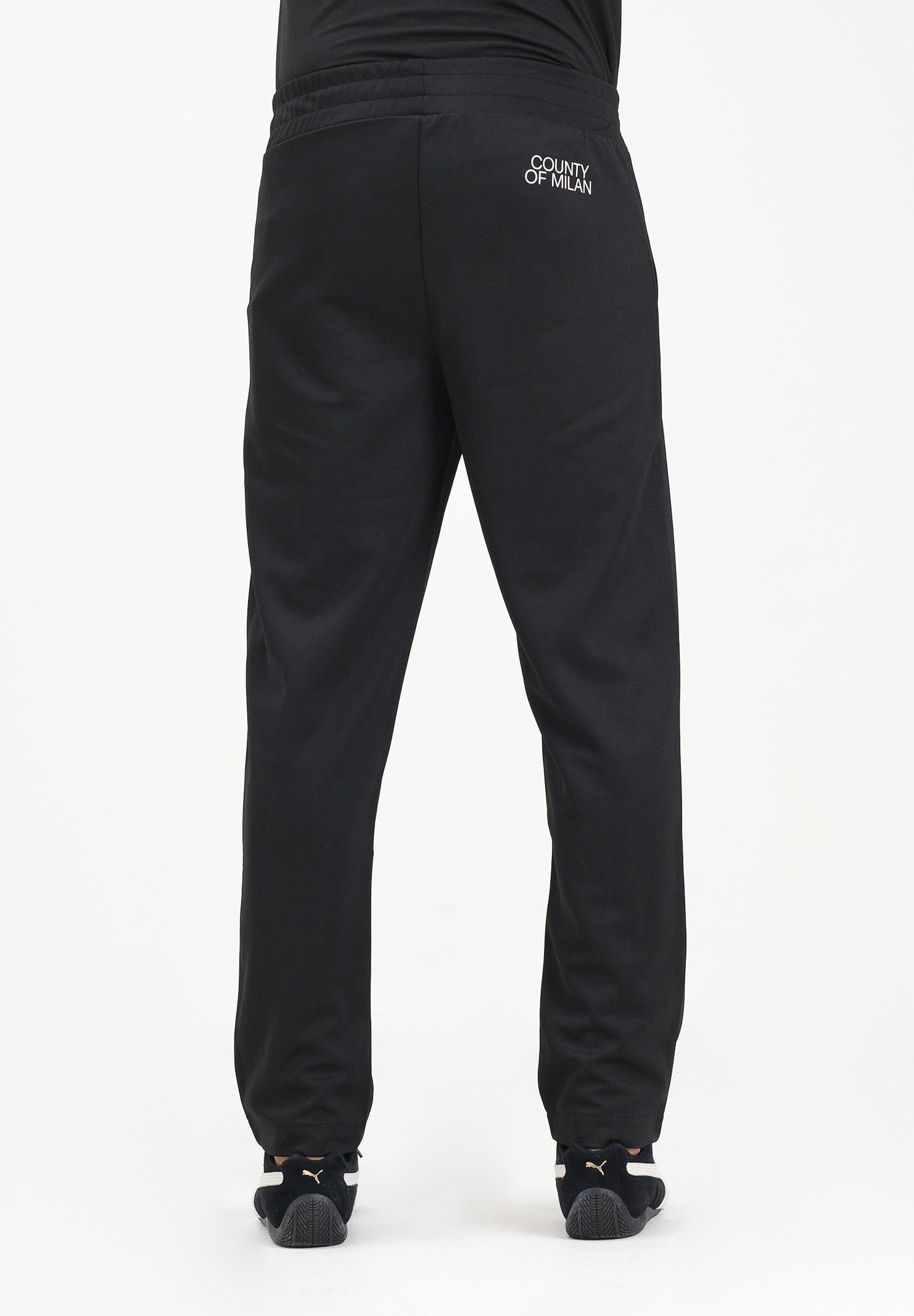 MARCELO BURLON COUNTY OF MILAN Pantalone sportivo nero da uomo con logo F5CAMAPA021 110 MARCELO BURLON COUNTY OF MILAN 