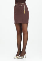 ELISABETTA FRANCHI Gonna corta marrone da donna con catena gioiello GO14857E2 EA3 ELISABETTA FRANCHI 