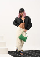 MARCELO BURLON COUNTY OF MILAN Bomber nero da donna con ricamo ali 25ICM30004 NE MARCELO BURLON COUNTY OF MILAN 