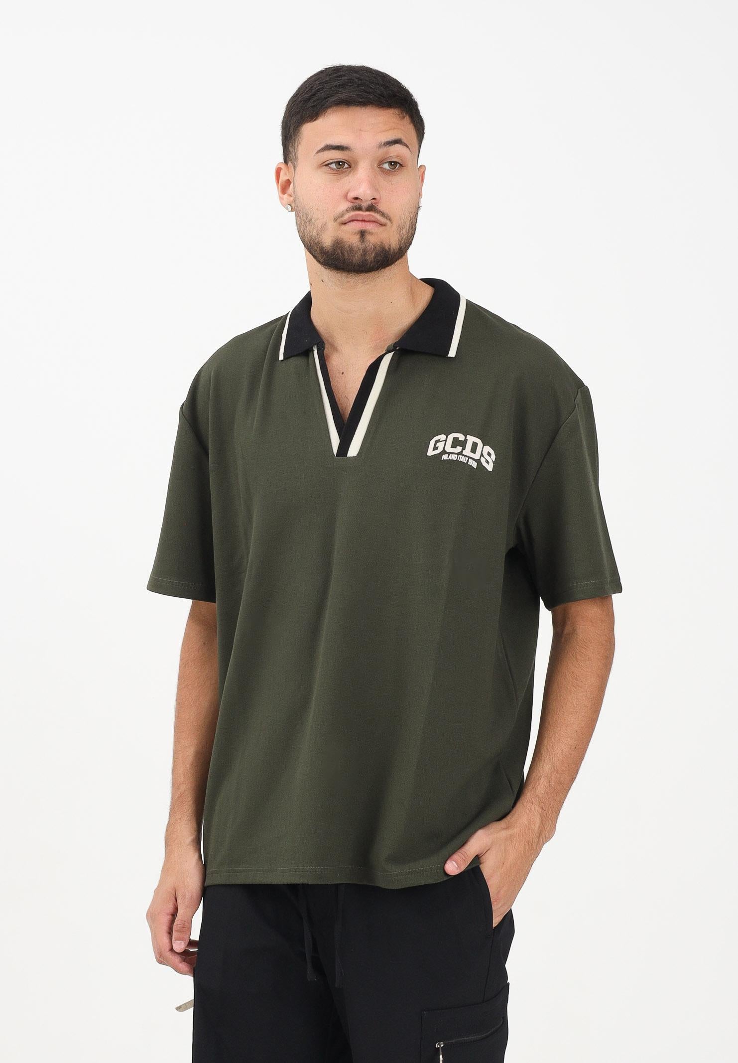 GCDS Polo a manica corta verde militare da uomo con Logo Lounge B2EM2500JJ6 88 GCDS 
