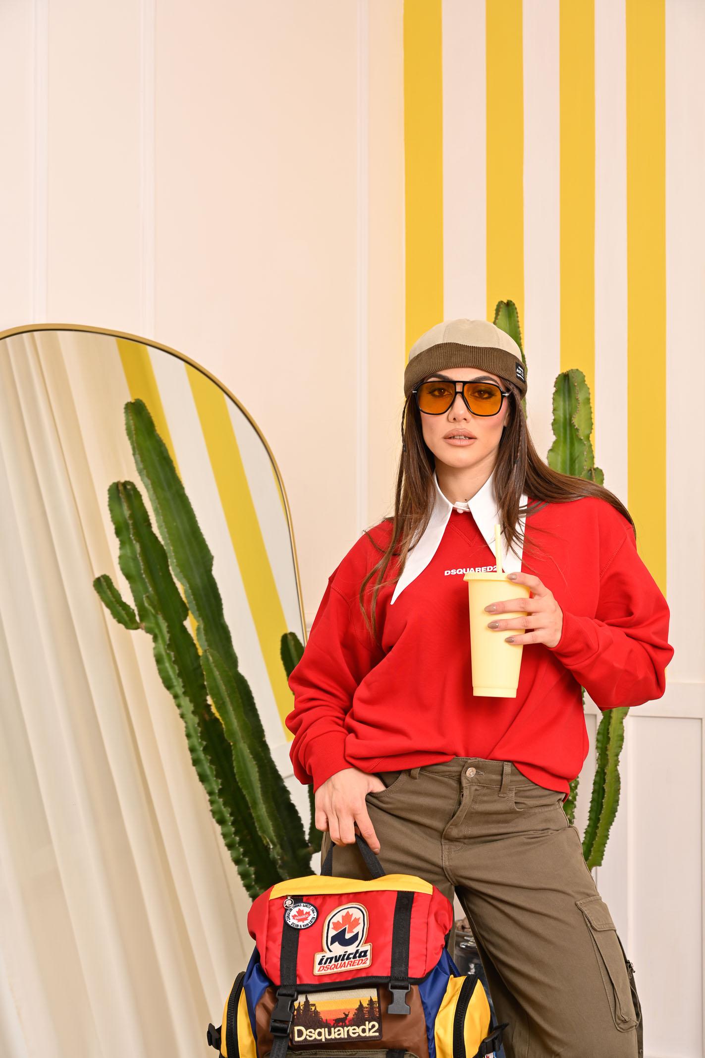 DSQUARED2 Felpa Girocollo Rossa: Stile per Tutti