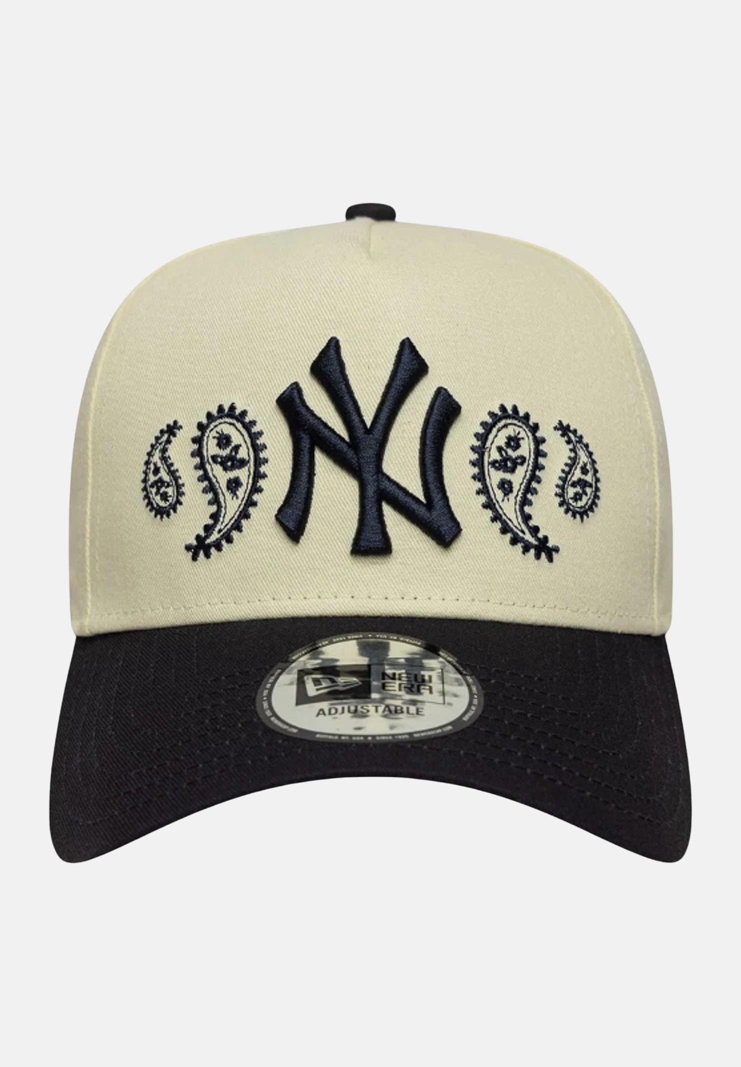 NEW ERA Cappello con visiera 9FORTY E-Frame New York Yankees MLB Paisley panna e nero per uomo e donna 60691069 . NEW ERA 