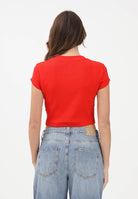 CALVIN KLEIN JEANS T-shirt a manica corta rossa da donna LV047AB802VMT . CALVIN KLEIN JEANS 