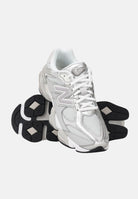 NEW BALANCE Sneakers 9060 argento da uomo U90606MU . NEW BALANCE 
