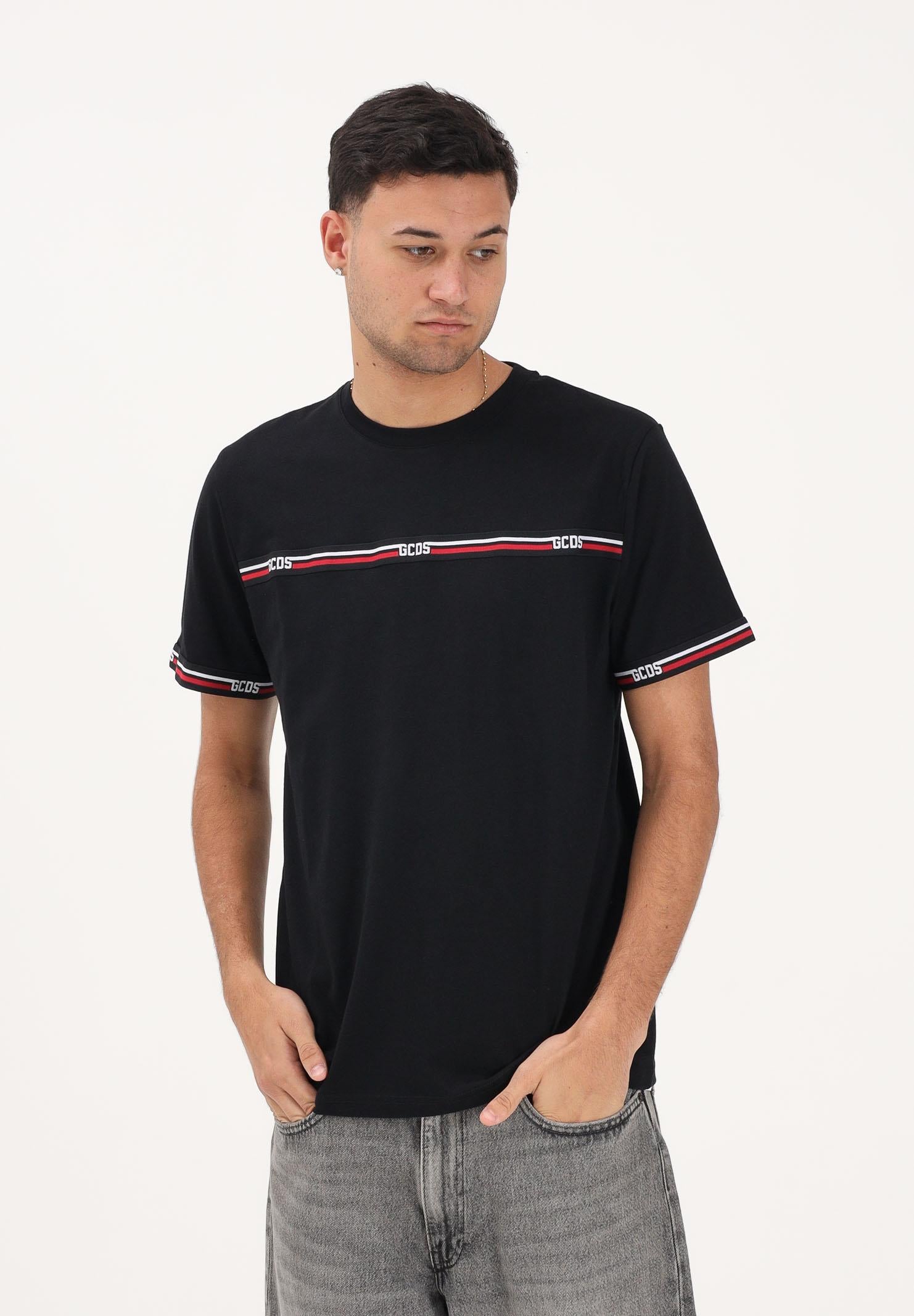 GCDS T-shirt a manica corta nera per uomo e donna con bande logate C1MEQC036J101 999B GCDS 