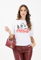 ONLY T-shirt a manica corta bianca da donna con stampa Coca Cola 15355794 White ONLY 