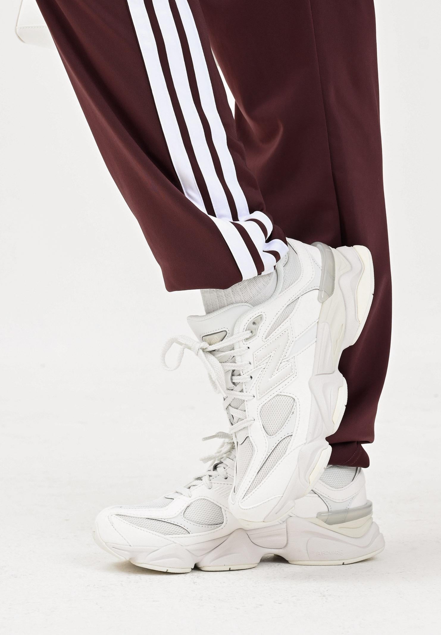 NEW BALANCE Sneakers 9060 bianche per uomo e donna U9060NRJ  NEW BALANCE 