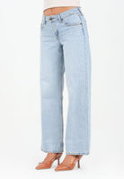 LEVI'S® Jeans Loose a vita bassa in denim chiaro da donna A5566-0010 . LEVI'S® 