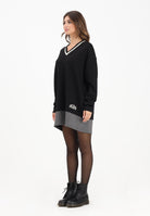 GCDS Abito corto nero da donna con ricamo logo sul retro B2EW1001JJ3 99 GCDS 