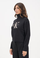 CALVIN KLEIN JEANS Maglioncino a collo alto nero da donna con logo LV047D354GUB1  CALVIN KLEIN JEANS 