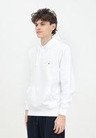 TOMMY HILFIGER Felpa con cappuccio bianca da uomo rifinita da logo MW0MW37235 YBR TOMMY HILFIGER 