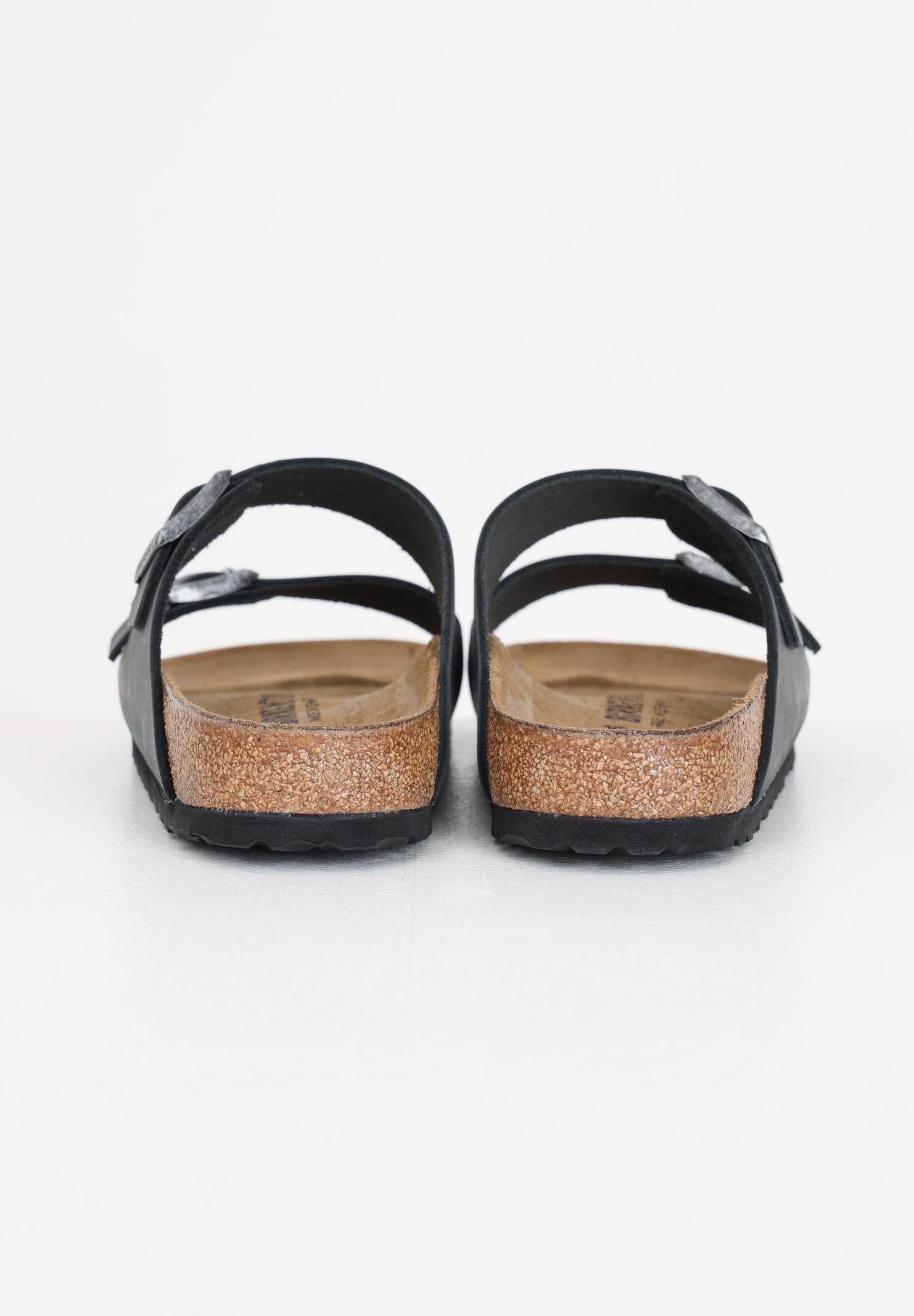 BIRKENSTOCK Ciabatte Arizona in pelle oliata nere per uomo e donna 552113 . BIRKENSTOCK 