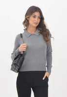 PINKO Maglioncino grigio da donna con colletto impreziosito da pietre gioiello 105530A2S4 II2 PINKO 