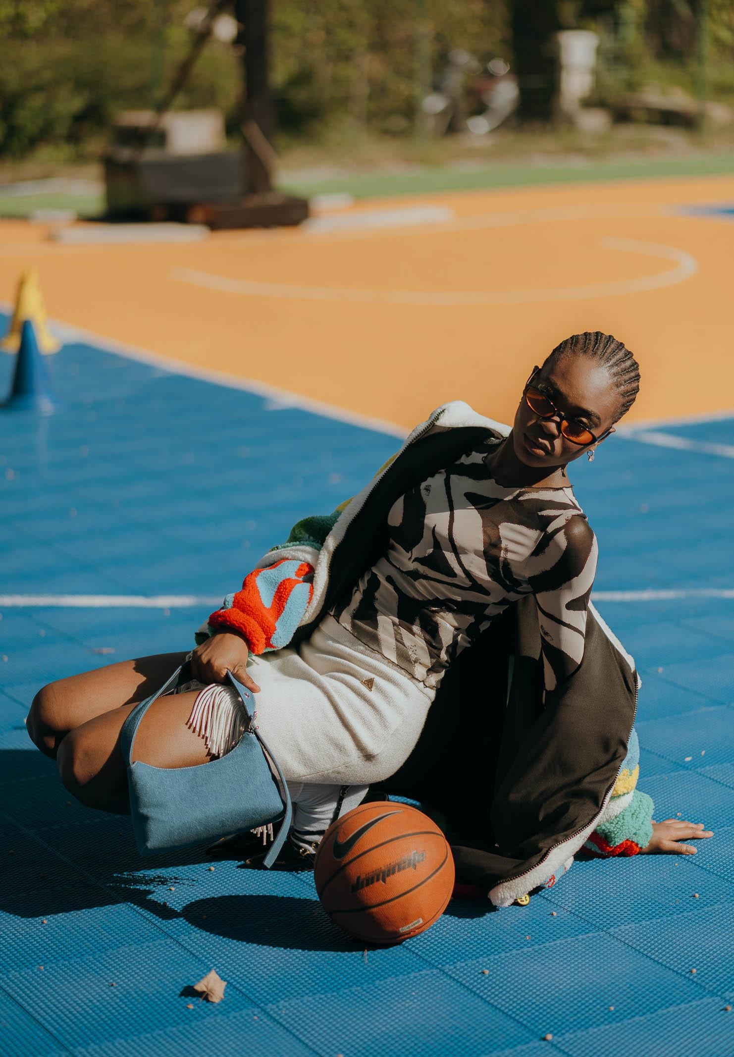 AKEP Gonna corta panna da donna con frange e spacco GOKD11015 V1 AKEP 