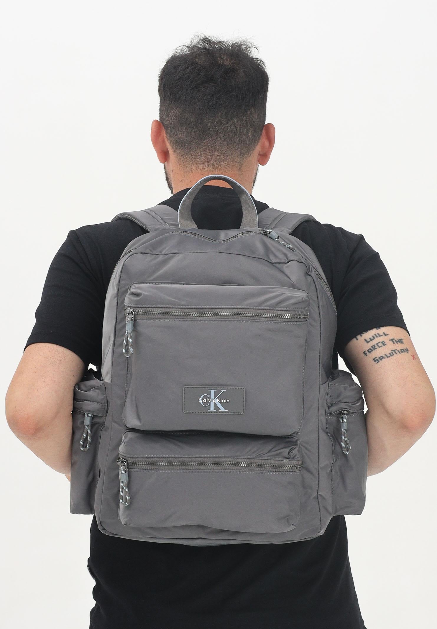 Zaino Calvin Klein Grigio Uomo Tessuto Tecnico