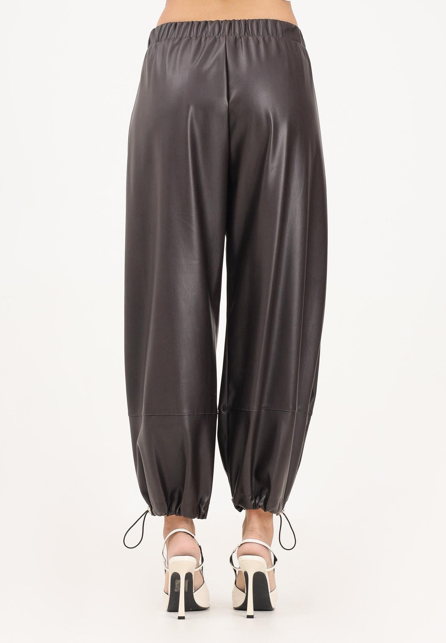 VICOLO Pantalone in ecopelle marrone da donna TF1043 MA VICOLO 