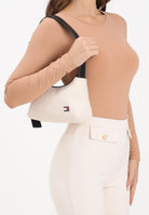TOMMY JEANS Borsa a spalla panna da donna in tessuto effetto shearling AW0AW18011 YBH TOMMY JEANS 