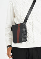 ARMANI EXCHANGE Borsello nero da uomo con motivo color block e logo XM000164AF11935 MC257 ARMANI EXCHANGE 