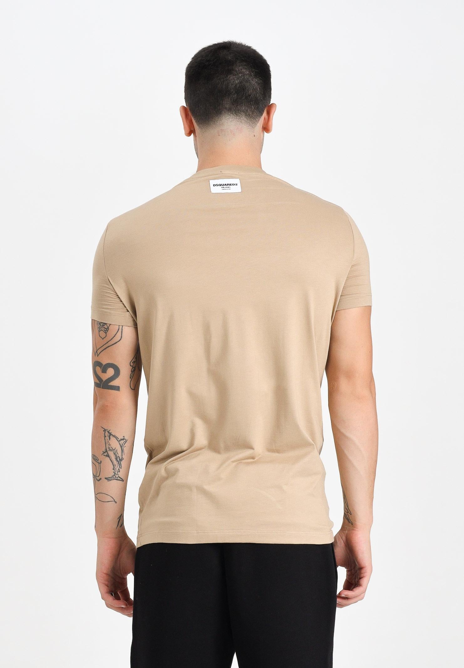 DSQUARED2 T-shirt a manica corta beige da uomo con logo sul retro D9M206030 264 DSQUARED2 