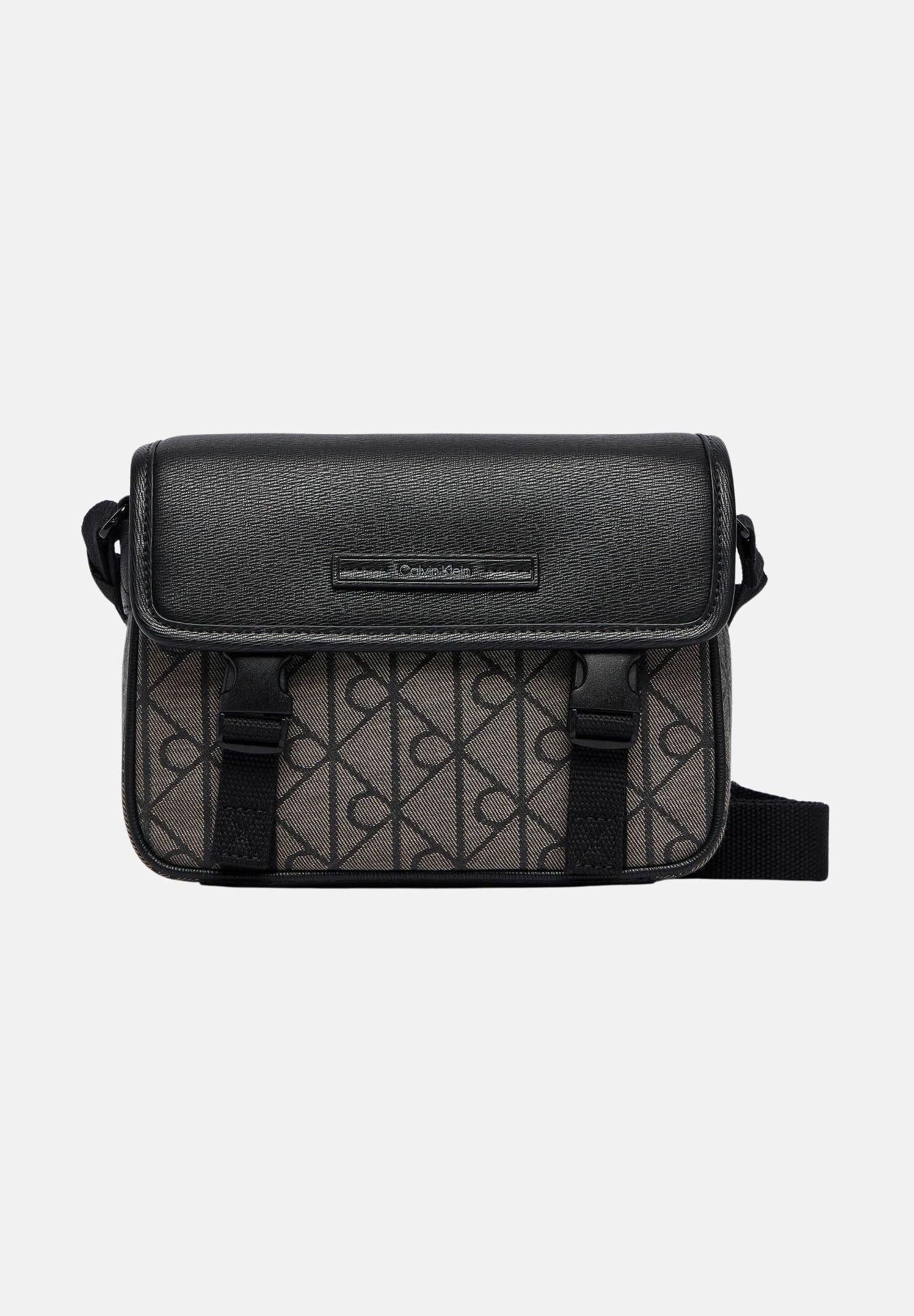 CALVIN KLEIN tracolla con logo monogram colore Lotus Beige-Black, beige e nero, uomo. LV04D3451G 7UL CALVIN KLEIN 