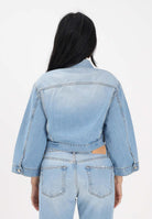 VICOLO Giubbotto in denim chiaro da donna con bottoni gioiello DAB5109 DECH VICOLO 