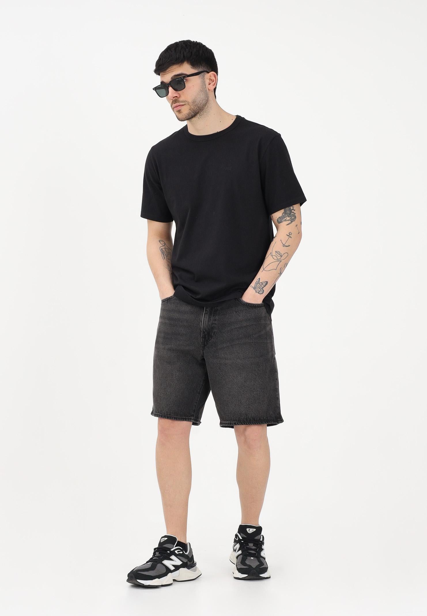 LEVI'S Shorts 468™ Loose in denim nero da uomo A8461-0006 . LEVI'S® 