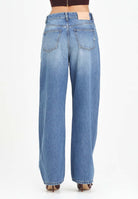VICOLO Jeans Cornelia in denim chiaro da donna DF5024 VU VICOLO 