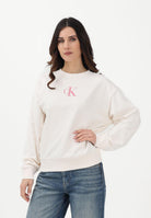 CALVIN KLEIN JEANS Felpa girocollo panna da donna con logo LV047E828GYBH . CALVIN KLEIN JEANS 