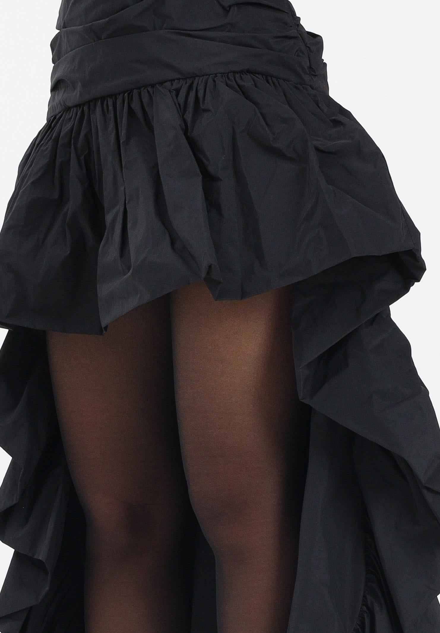 PINKO Gonna nera da donna realizzata in taffetà corta sul davanti e più lunga sul retro 105642Y3LE Z99 PINKO 