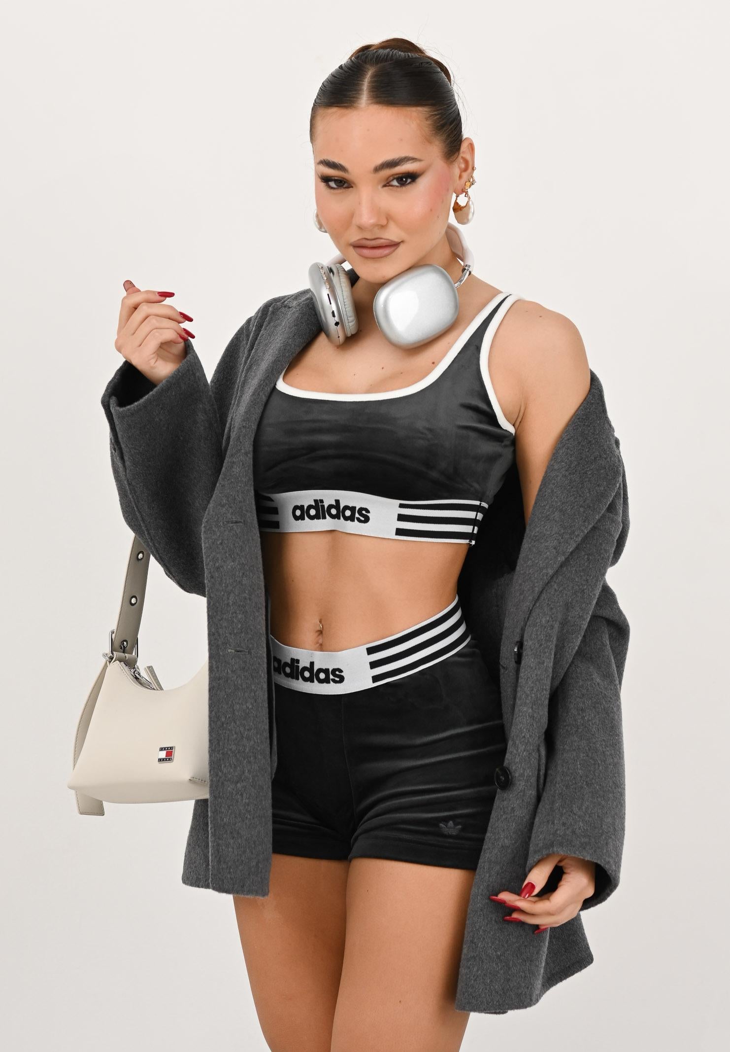 ADIDAS ORIGINALS Top sportivo Winterized in velluto grigio da donna JW7282  ADIDAS ORIGINALS 