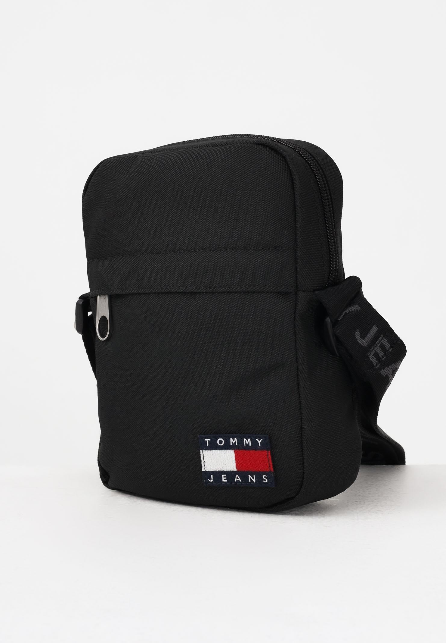 TOMMY JEANS Borsello Essential nero da uomo AM0AM13710 BDS TOMMY JEANS 
