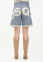 DSQUARED2 Bermuda a quadretti blu e bianchi per donna, ragazzi e bambini rifinito da logo DQ2718D0ABP DQ870 DSQUARED2 