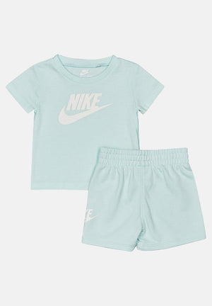 NIKE Completino CLUB TEE verde acqua da bambina con stampa logo 86L596 G25 NIKE 