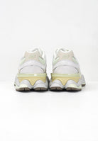 NEW BALANCE Sneakers 9060 nei toni pastello da uomo U9060EEP . NEW BALANCE 