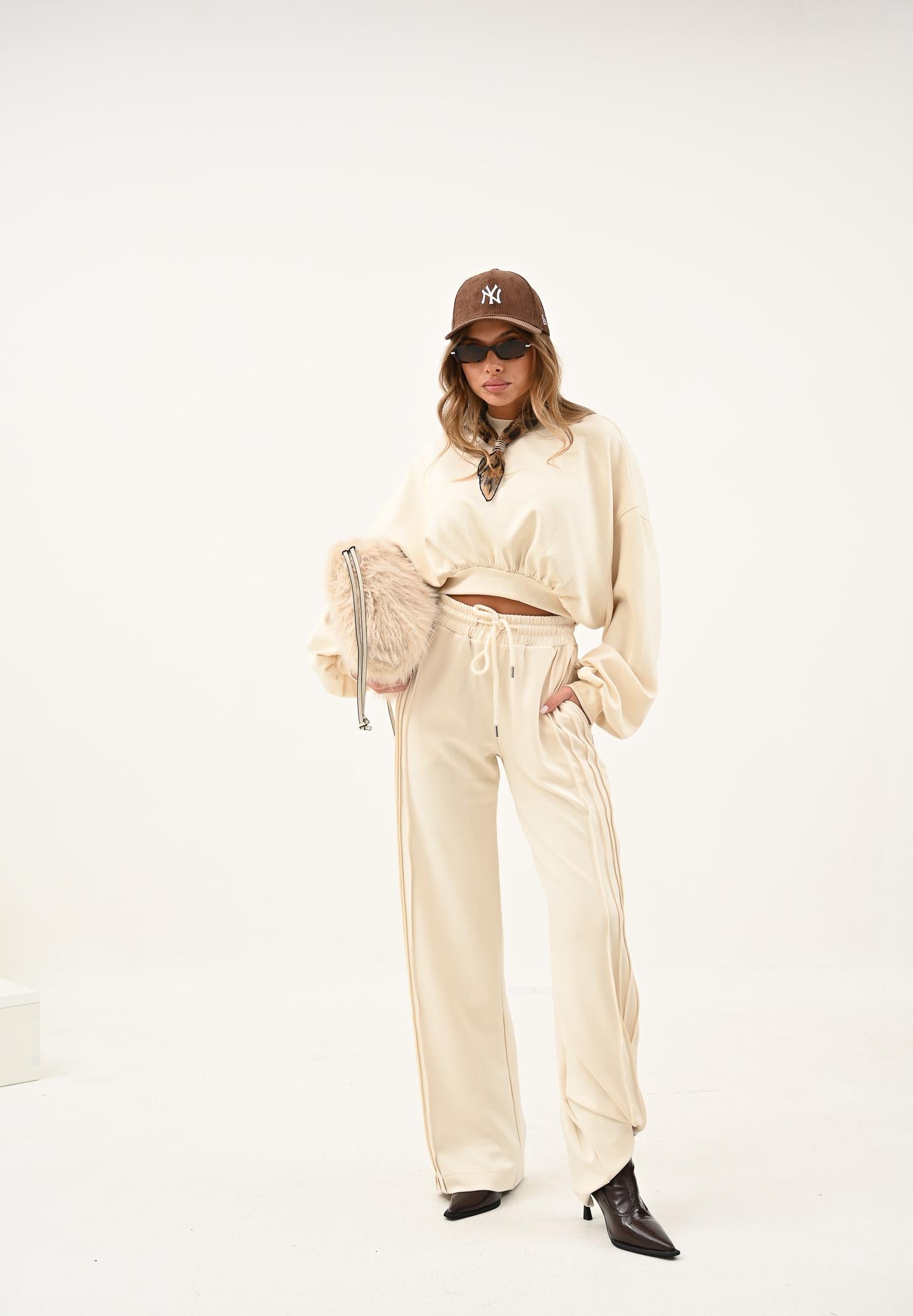 HINNOMINATE Felpa girocollo panna da donna HMABW01992 BI04 HINNOMINATE 