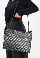 ARMANI EXCHANGE Shopper nera da donna con logo all over XW000927AF17155 MC043 ARMANI EXCHANGE 