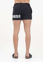 DSQUARED2 Shorts mare nera da uomo con logo all-over D7B5C5950 010 DSQUARED2 