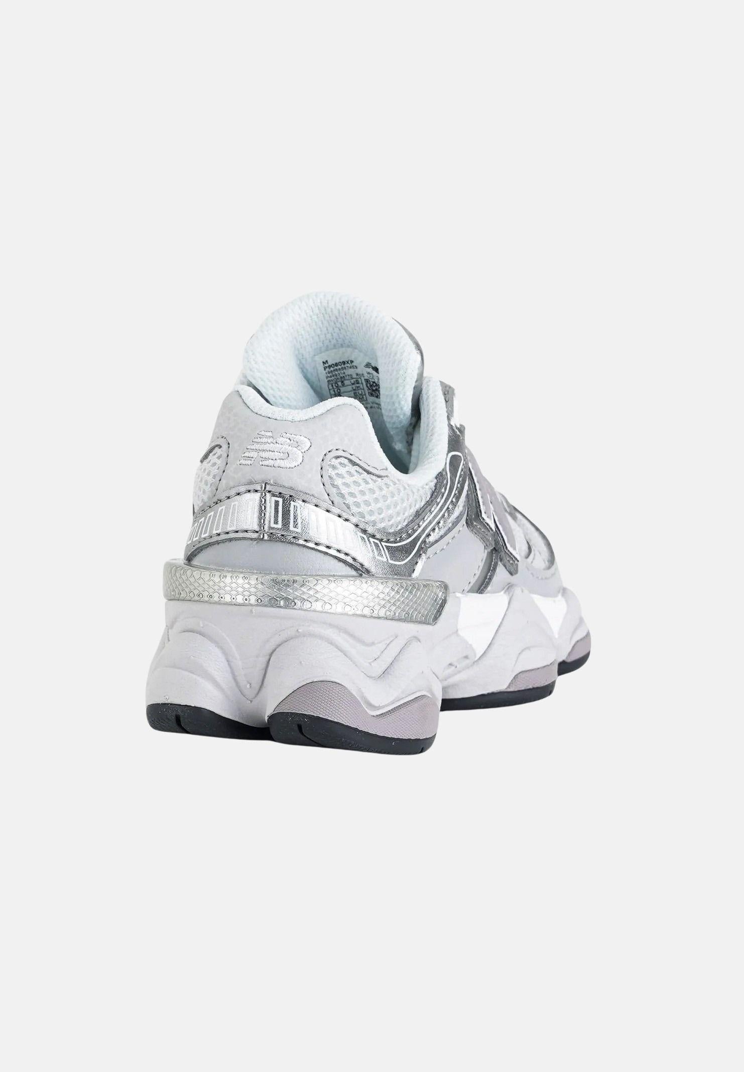 NEW BALANCE Sneakers 9060 Lace argento per bambino e bambina P90609XP . NEW BALANCE 