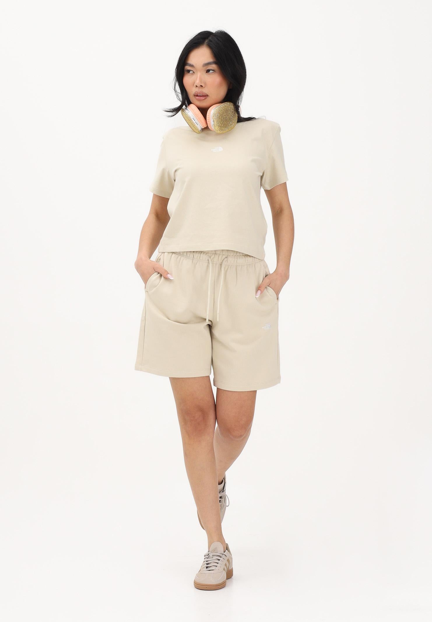 THE NORTH FACE Shorts sportivo Essential Light Relaxed W beige da donna NF0A8GQYDOM1 . THE NORTH FACE 