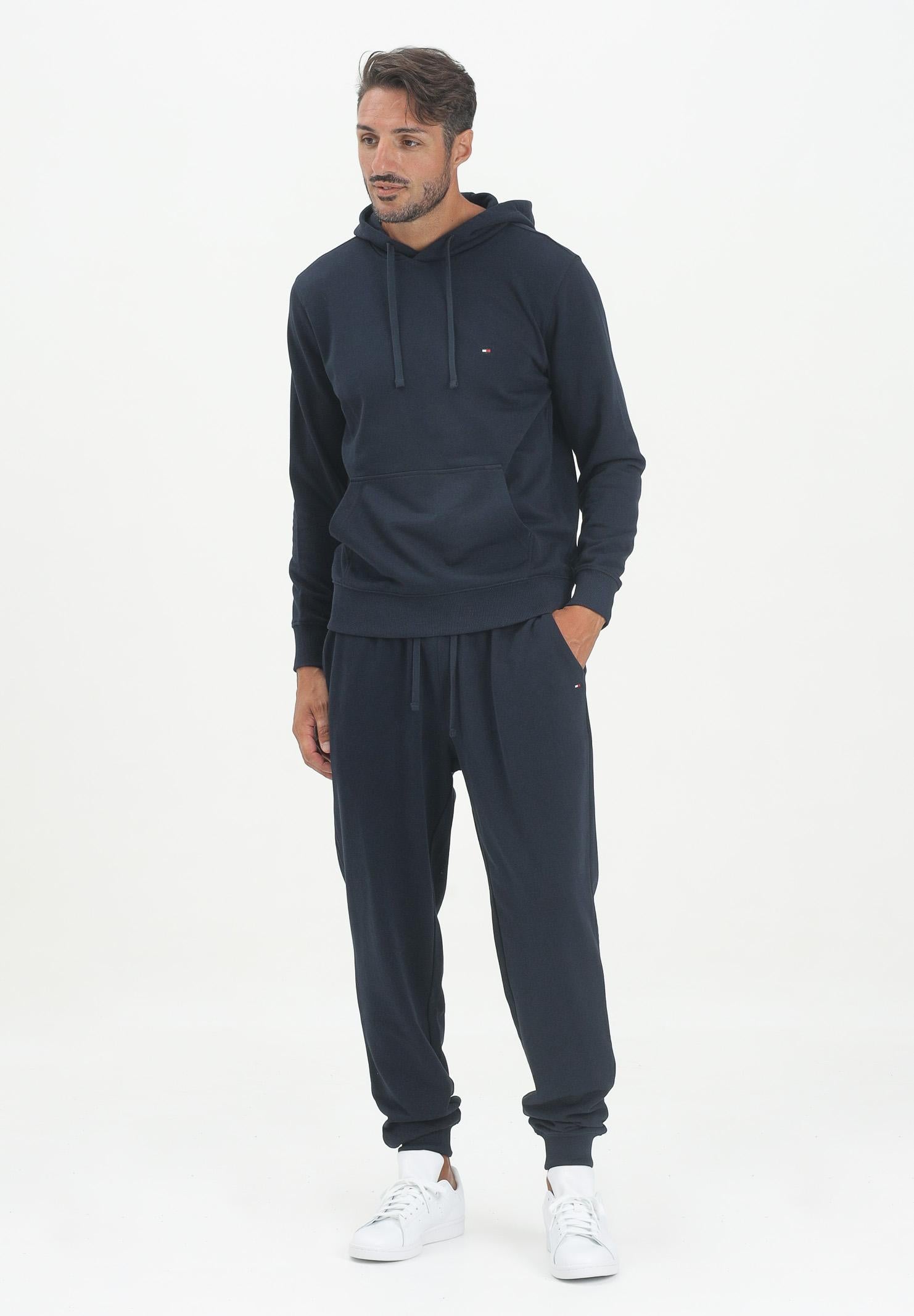 TOMMY HILFIGER Pantalone sportivo blu da uomo con ricamo logo MW0MW37236DW5 . TOMMY HILFIGER 