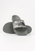 THE NORTH FACE Ciabatte Base Camp Slides III verde mimetico da uomo NF0A4T2RIYL1 . THE NORTH FACE 